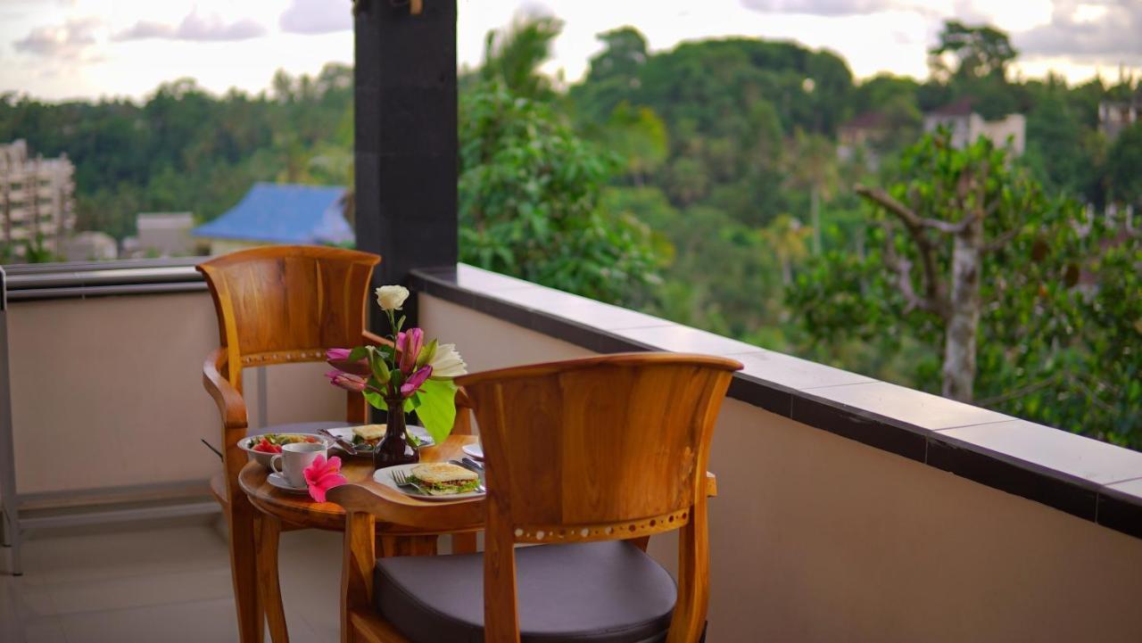 Hotel Alam Dewa Ubud Esterno foto