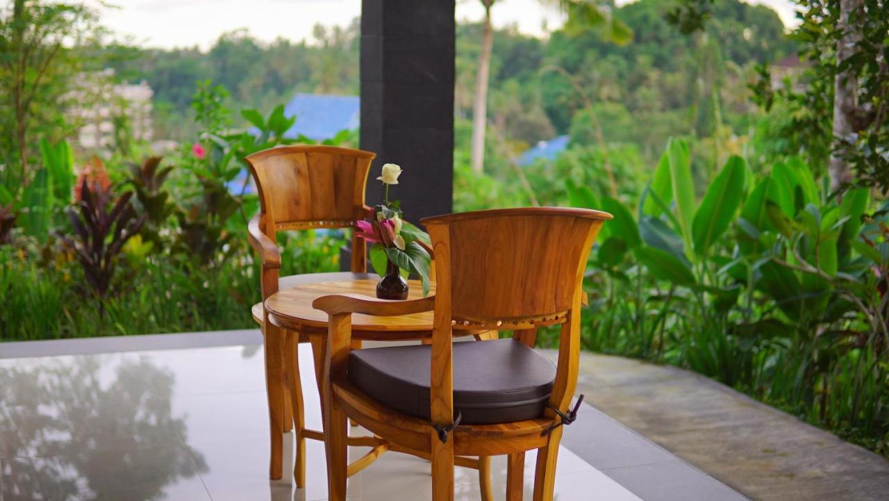 Hotel Alam Dewa Ubud Esterno foto